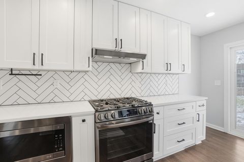 Tiny photo for 3917 Man O War Court, Columbus, OH 43221 (MLS # 226007969)