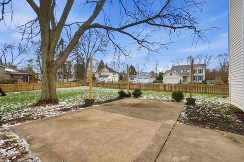 Tiny photo for 3917 Man O War Court, Columbus, OH 43221 (MLS # 226007969)