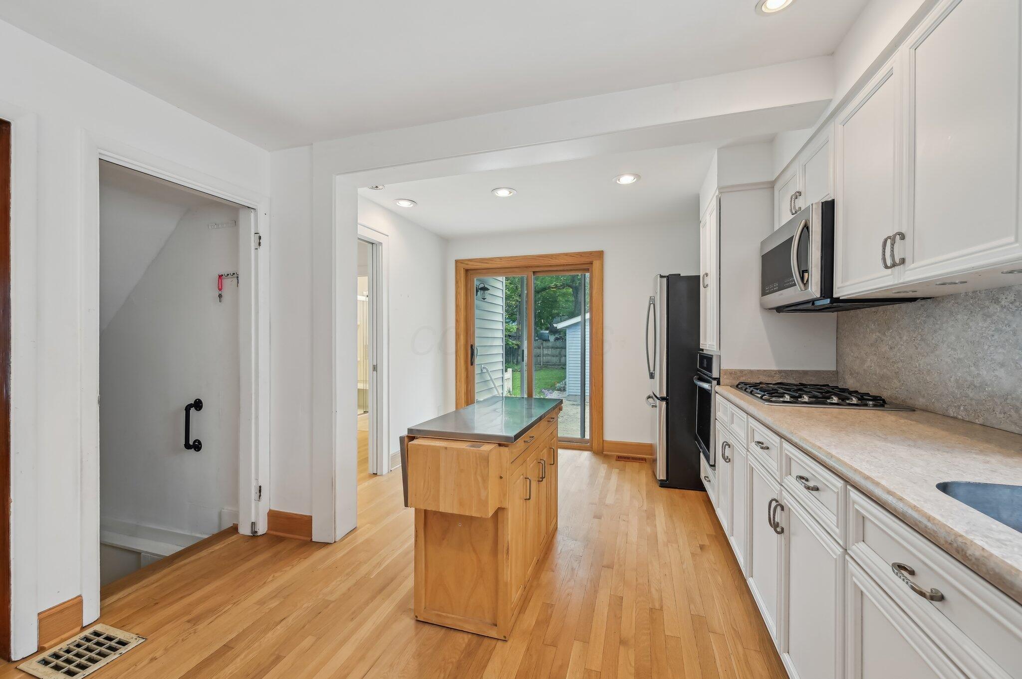 467 Brevoort Road, Columbus, Ohio image 16
