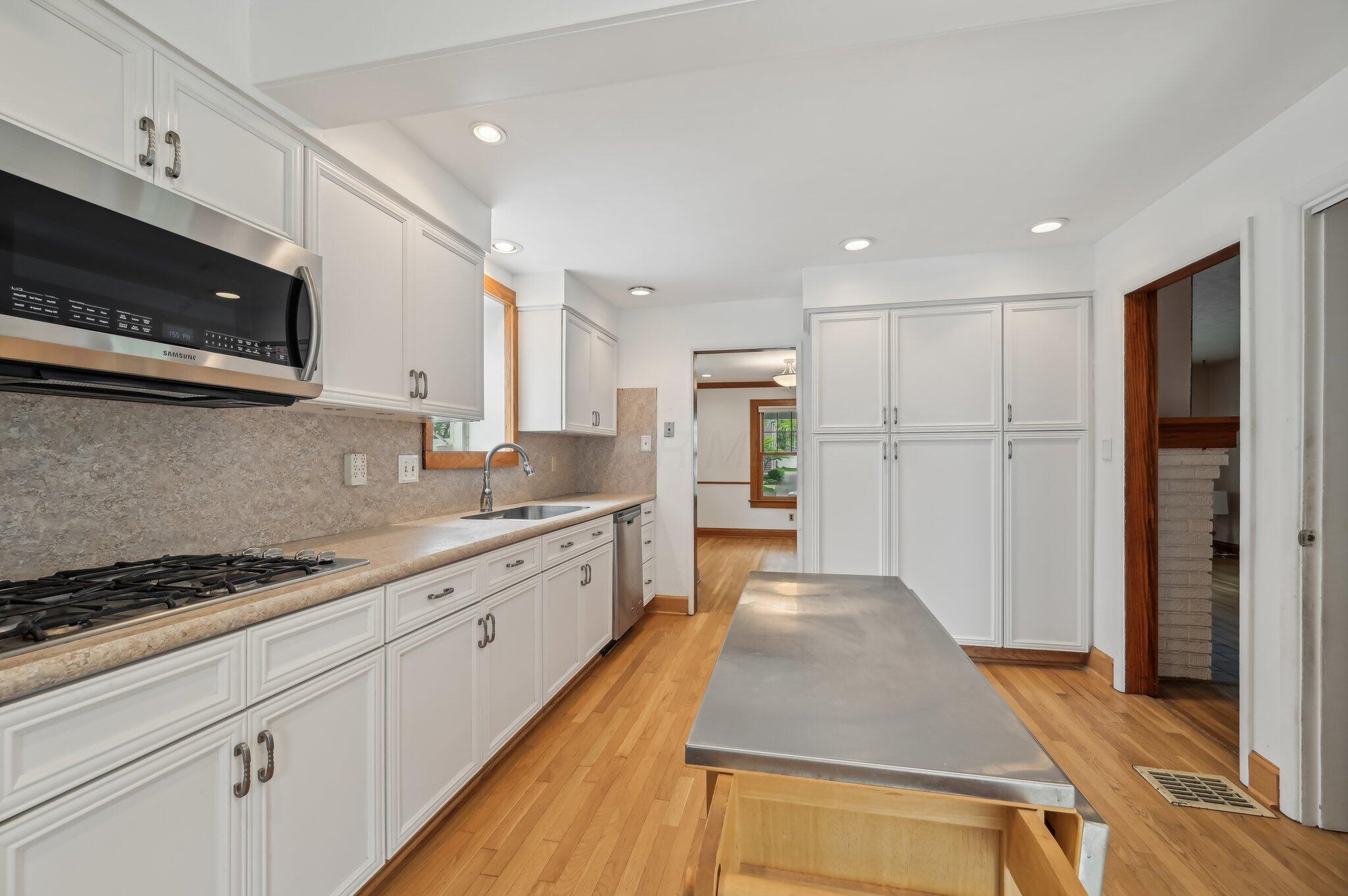 467 Brevoort Road, Columbus, Ohio image 19