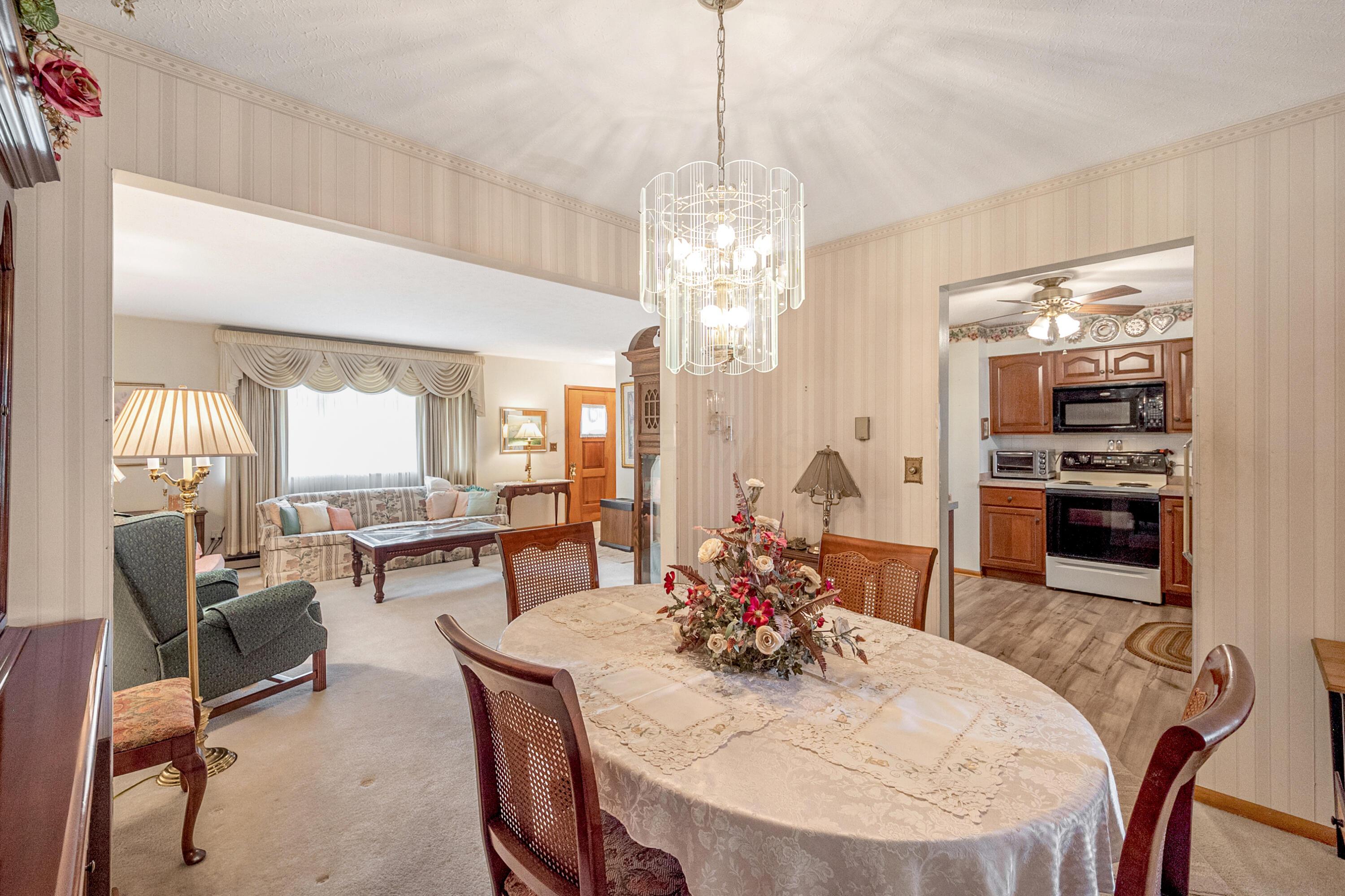 802 Claridon Northern Road, Caledonia, Ohio image 12
