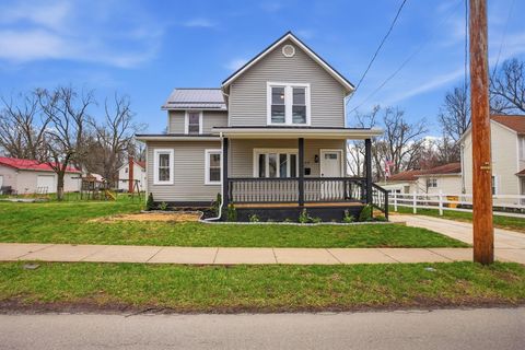Photo of 419 E Pleasant Street, Mount Vernon, OH 43050 (MLS # 226008072)