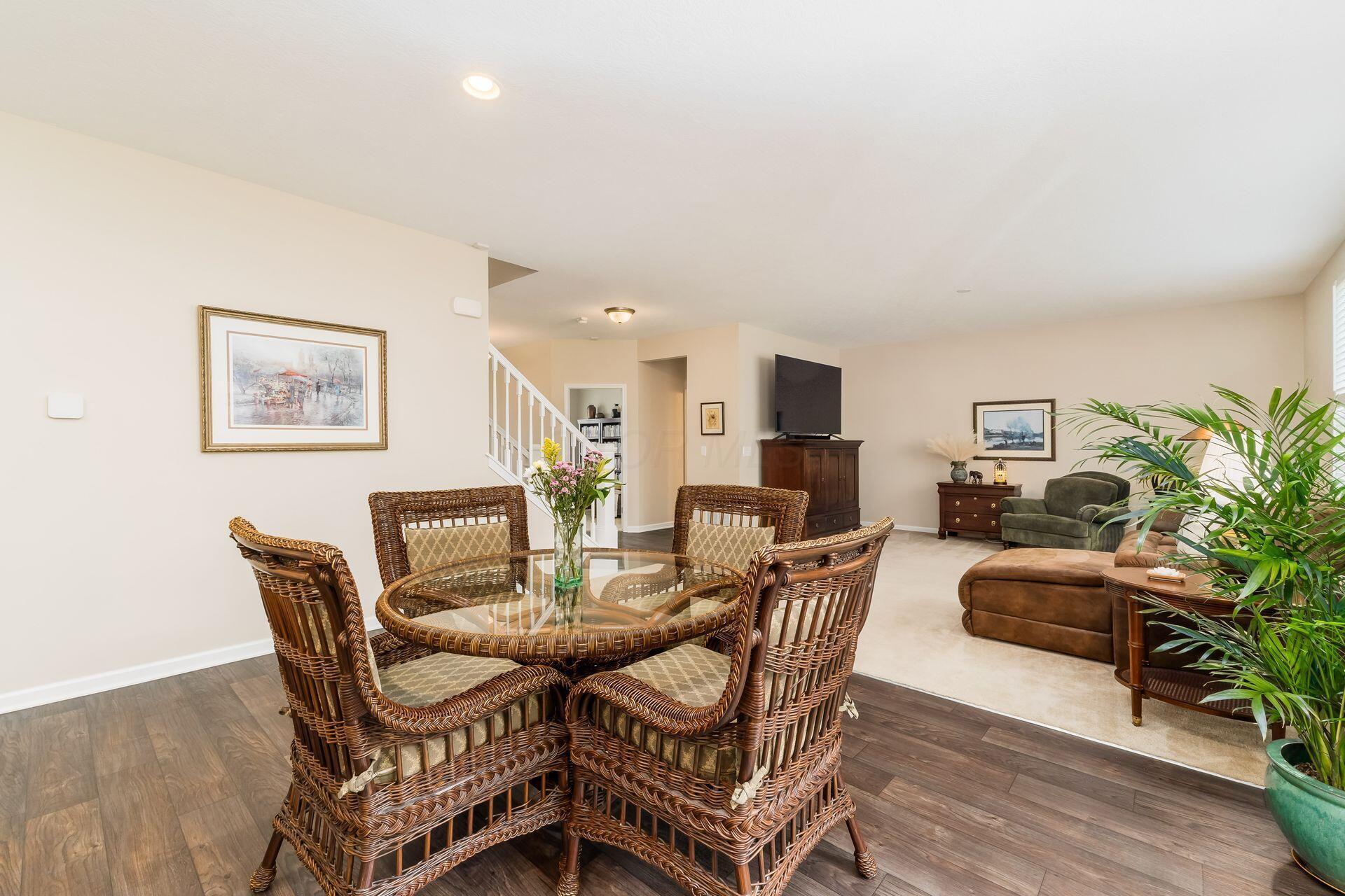 11755 Daventry Drive, Pickerington, Ohio image 12