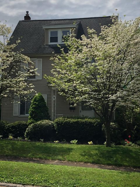 Photo of 370 Cypress Avenue, Akron, OH 44301 (MLS # 225045149)