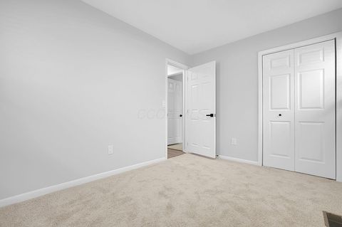 Tiny photo for 2701 Cassady Place, Columbus, OH 43219 (MLS # 225045093)