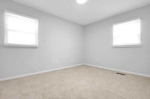 Tiny photo for 2701 Cassady Place, Columbus, OH 43219 (MLS # 225045093)