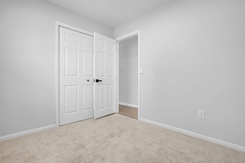 Tiny photo for 2701 Cassady Place, Columbus, OH 43219 (MLS # 225045093)