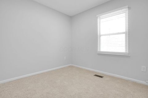 Tiny photo for 2701 Cassady Place, Columbus, OH 43219 (MLS # 225045093)