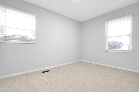 Tiny photo for 2701 Cassady Place, Columbus, OH 43219 (MLS # 225045093)