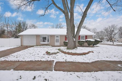 Tiny photo for 2701 Cassady Place, Columbus, OH 43219 (MLS # 225045093)