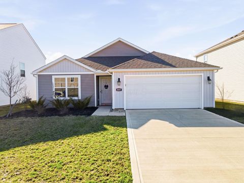 Photo of 3057 Lamptonridge Drive, Columbus, OH 43232 (MLS # 226007089)