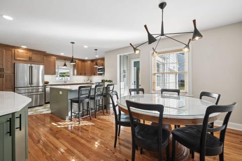 Tiny photo for 164 Charleston Avenue, Columbus, OH 43214 (MLS # 226040127)