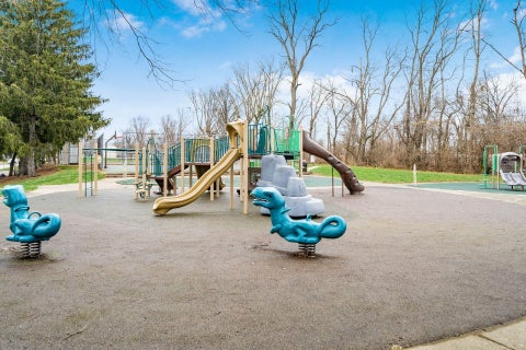 Tiny photo for 164 Charleston Avenue, Columbus, OH 43214 (MLS # 226040127)