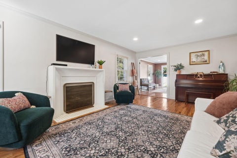 Tiny photo for 164 Charleston Avenue, Columbus, OH 43214 (MLS # 226040127)