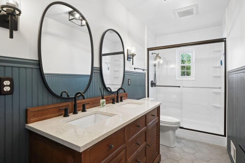 Tiny photo for 164 Charleston Avenue, Columbus, OH 43214 (MLS # 226040127)