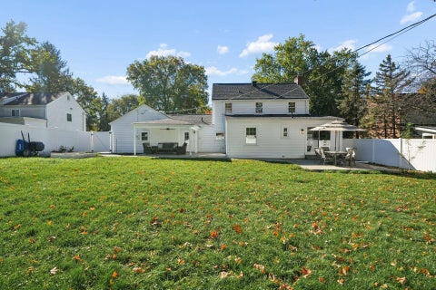 Tiny photo for 164 Charleston Avenue, Columbus, OH 43214 (MLS # 226040127)