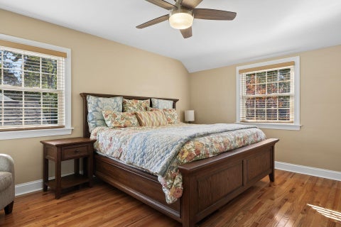 Tiny photo for 164 Charleston Avenue, Columbus, OH 43214 (MLS # 226040127)