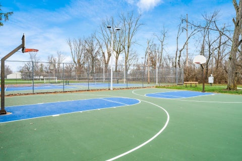 Tiny photo for 164 Charleston Avenue, Columbus, OH 43214 (MLS # 226040127)