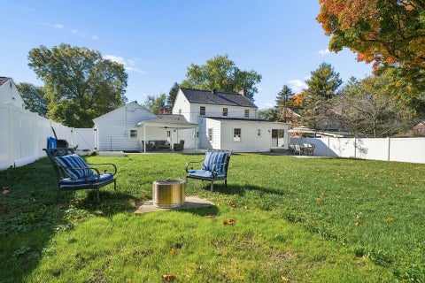 Tiny photo for 164 Charleston Avenue, Columbus, OH 43214 (MLS # 226040127)