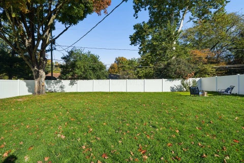 Tiny photo for 164 Charleston Avenue, Columbus, OH 43214 (MLS # 226040127)