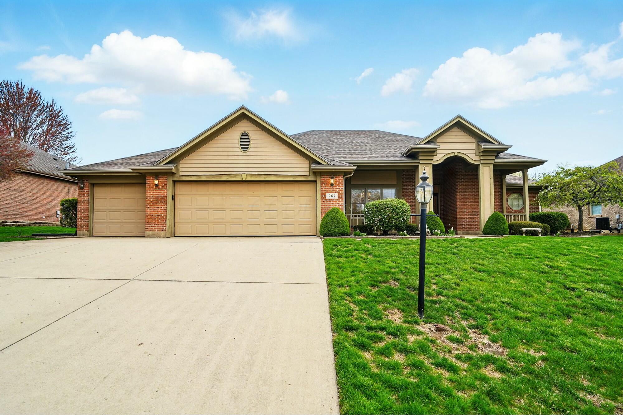 267 Shadowood Drive, Vandalia, Ohio image 1