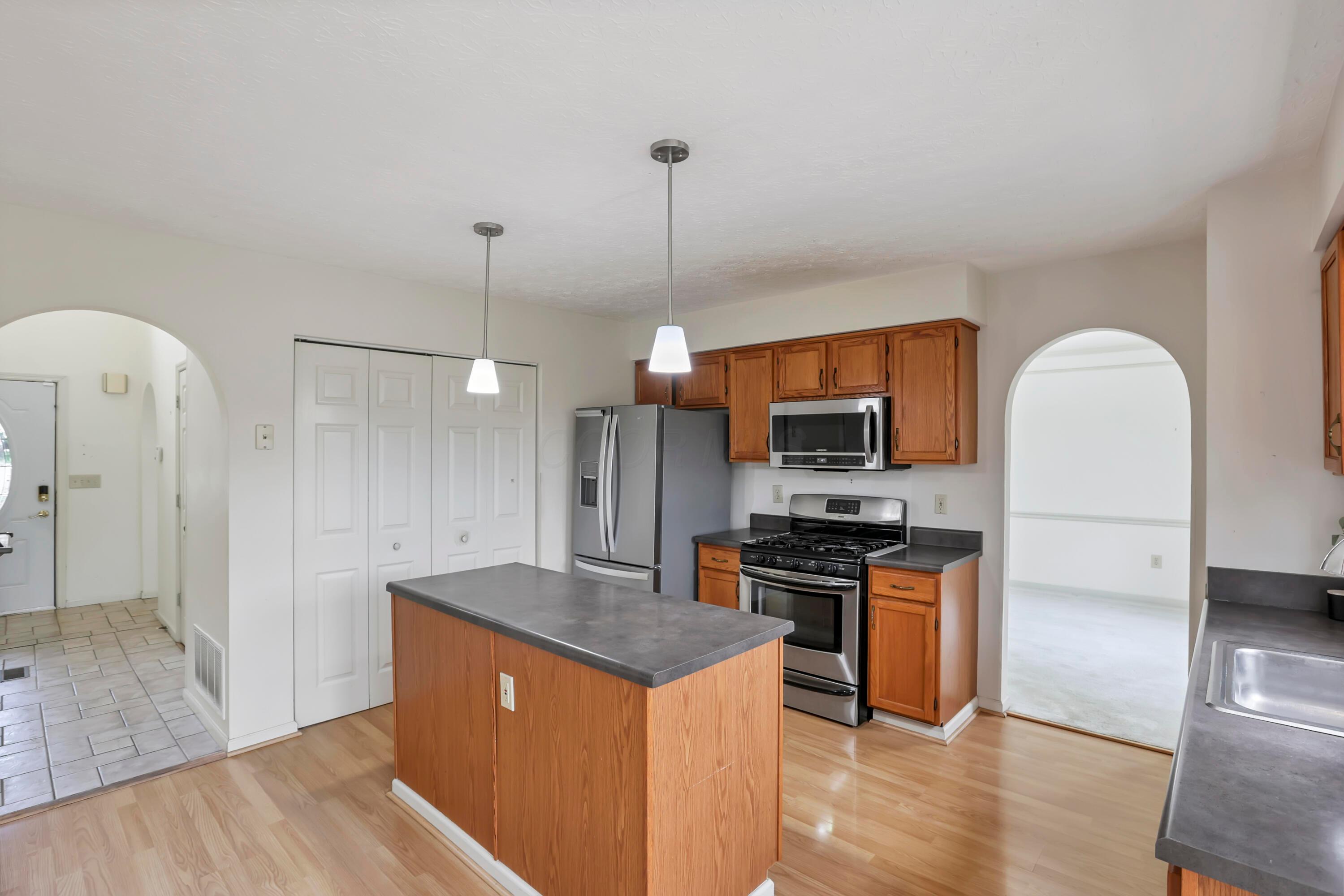 249 N Bend Drive, Pataskala, Ohio image 12
