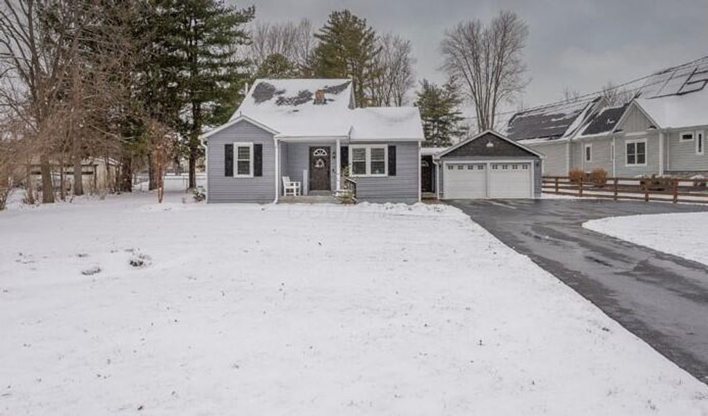 Photo of 4772 S Old 3c Highway, Galena, OH 43021 (MLS # 226005174)