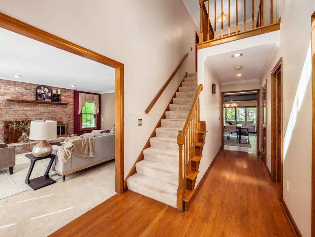 Photo of 6855 Roundwood Court, Dublin, OH 43016 (MLS # 226015566)