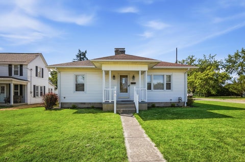 Photo of 120 Jefferson Street, Mount Sterling, OH 43143 (MLS # 226034861)