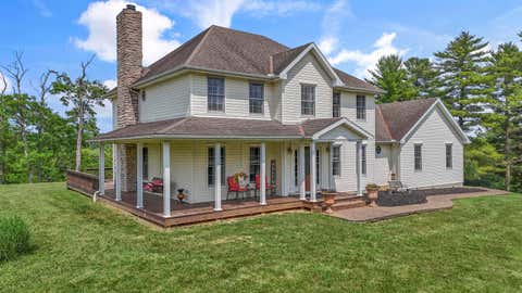 Photo of 4000 Dillon Hills Drive, Nashport, OH 43830 (MLS # 226022260)