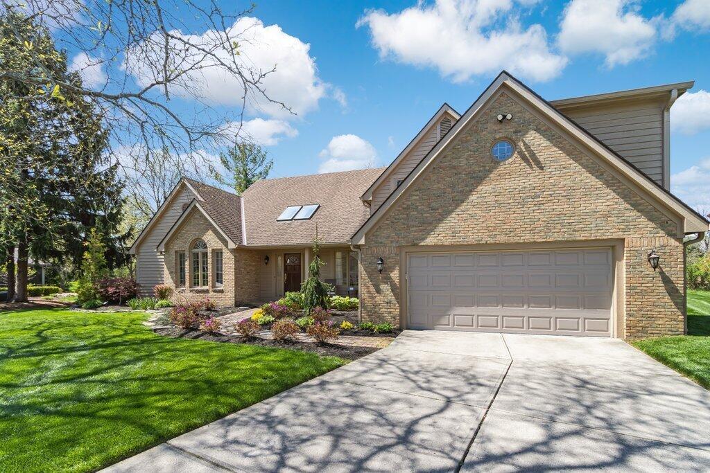 8875 Davington Drive, Dublin, Ohio image 3