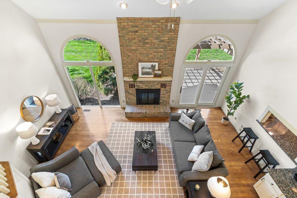 8875 Davington Drive, Dublin, Ohio image 9