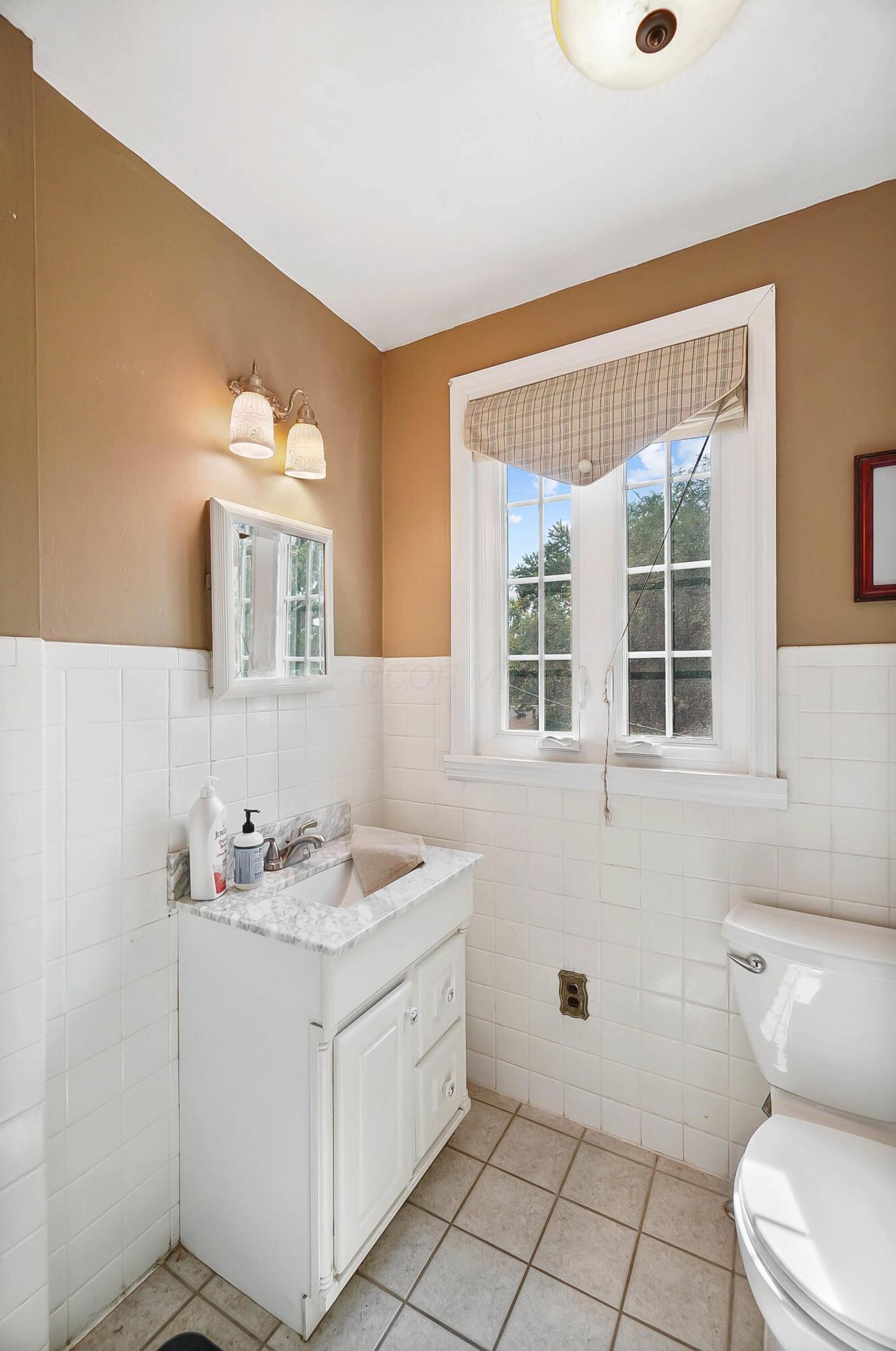 801 W Harding Road, Springfield, Ohio image 34