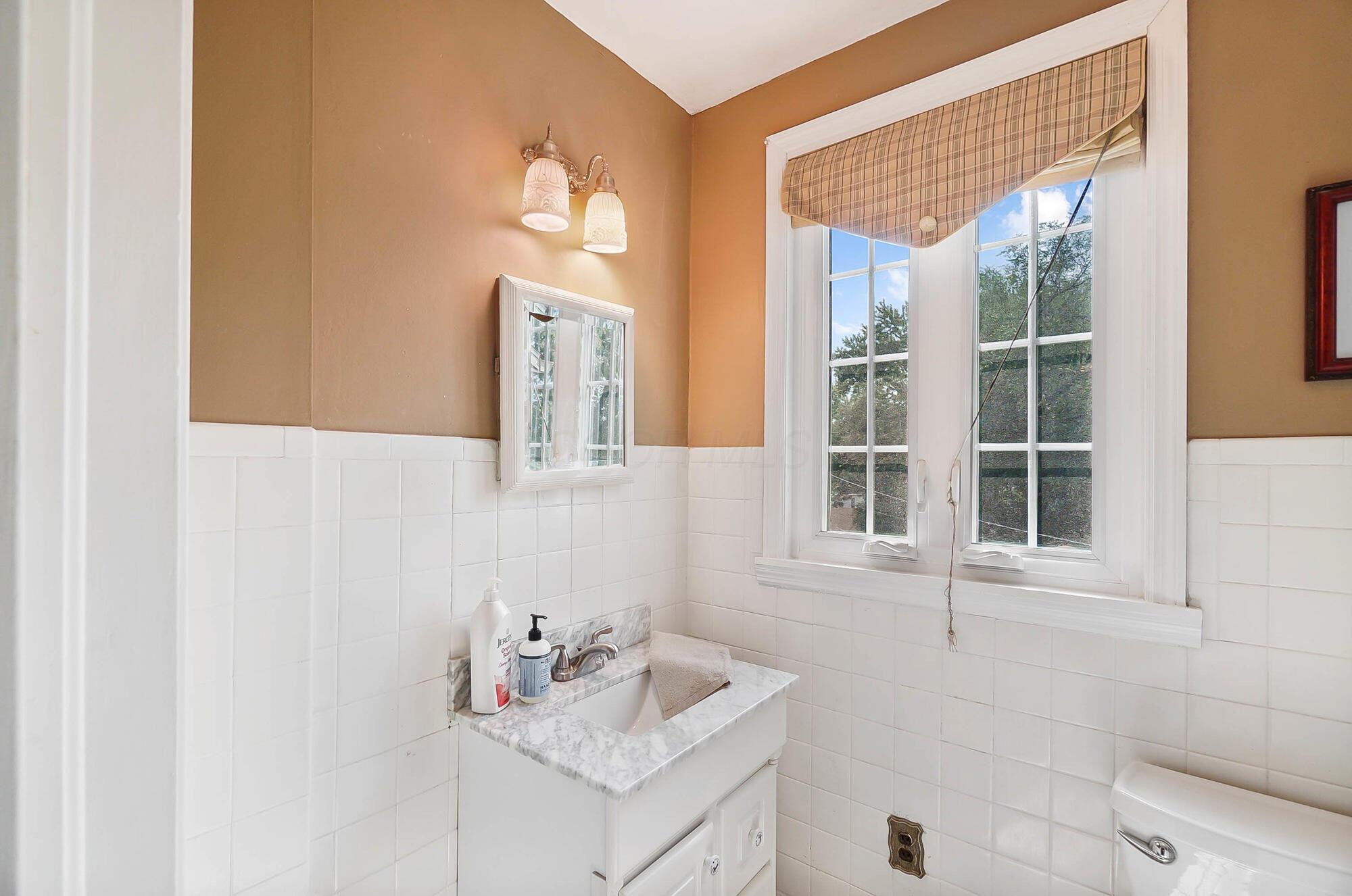 801 W Harding Road, Springfield, Ohio image 33