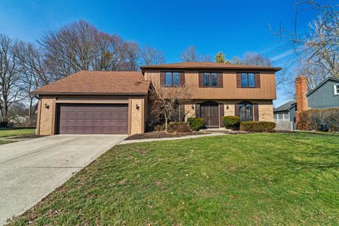 Photo of 1096 Woodman Drive, Columbus, OH 43085 (MLS # 226005525)