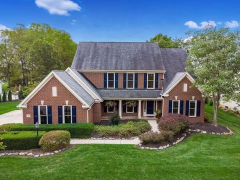 Photo of 2702 Northmont Drive, Blacklick, OH 43004 (MLS # 225039348)