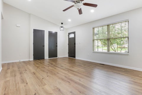 Tiny photo for 9039 Barley Loft Drive, Columbus, OH 43240 (MLS # 226035742)