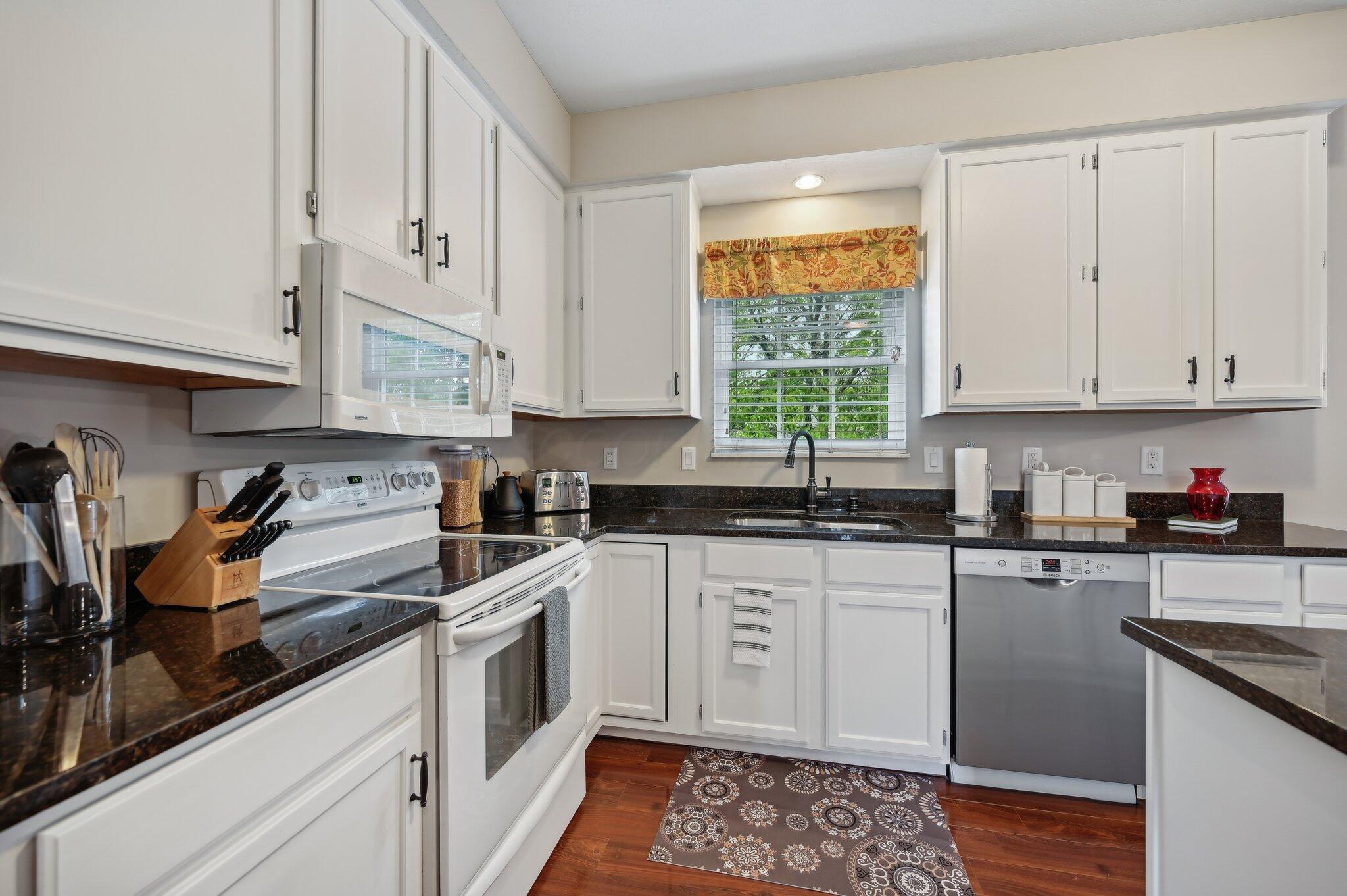 3755 Stoneybrook Court, Hilliard, Ohio image 17