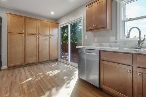 Tiny photo for 12 Northview Drive, Mount Vernon, OH 43050 (MLS # 225037711)