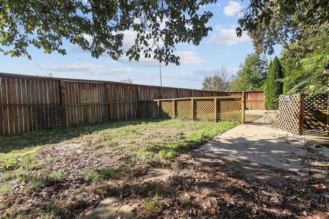 Tiny photo for 12 Northview Drive, Mount Vernon, OH 43050 (MLS # 225037711)