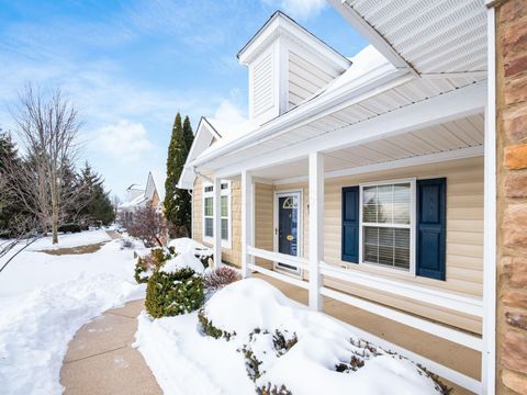 Tiny photo for 4492 Newport Loop E, Grove City, OH 43123 (MLS # 226003106)