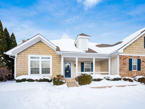 Tiny photo for 4492 Newport Loop E, Grove City, OH 43123 (MLS # 226003106)