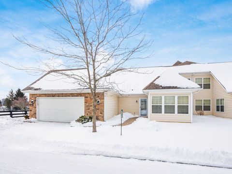 Tiny photo for 4492 Newport Loop E, Grove City, OH 43123 (MLS # 226003106)