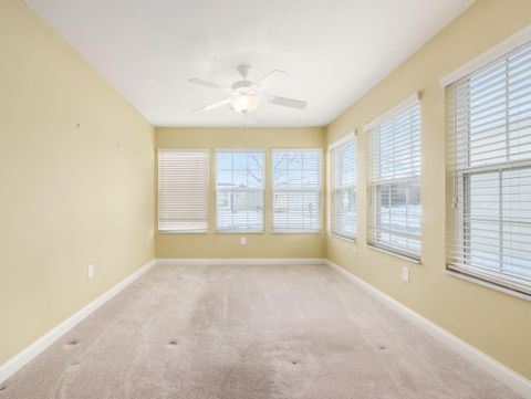 Tiny photo for 4492 Newport Loop E, Grove City, OH 43123 (MLS # 226003106)