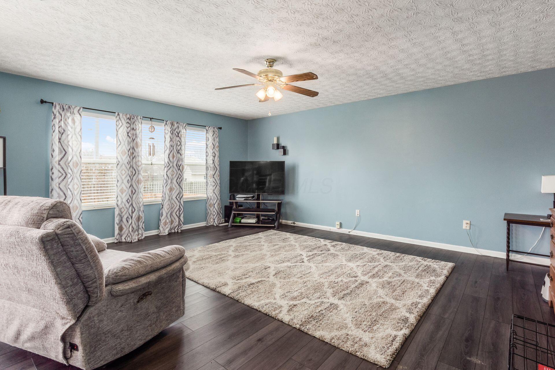 6121 Nasby Drive, Galloway, Ohio image 13