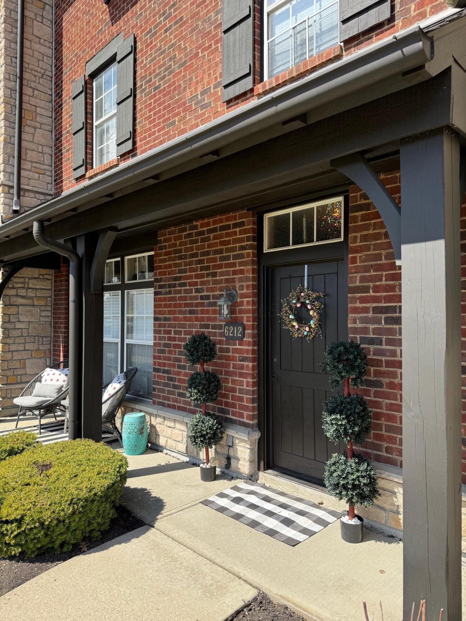 6212 Inishmore Lane, Dublin, Ohio image 1