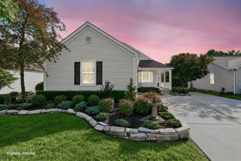 Photo of 508 Straiton Square, Westerville, OH 43082 (MLS # 226038500)