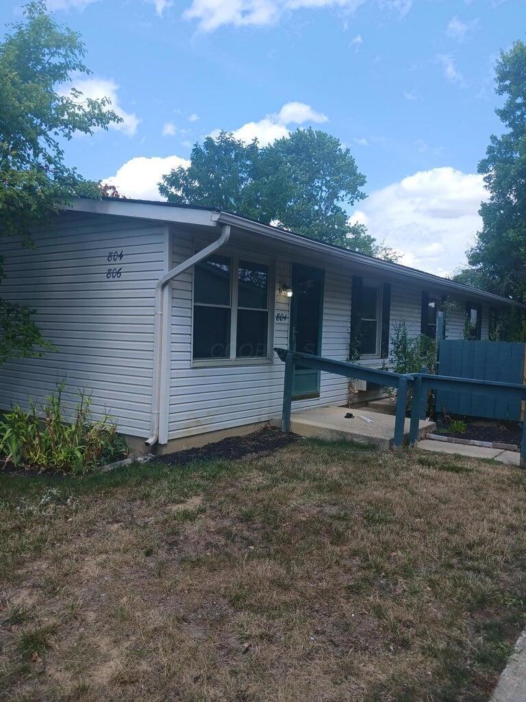 804 Pipers Run Court, Columbus, Ohio image 1