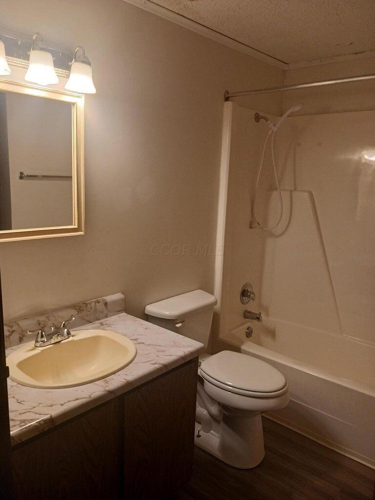 804 Pipers Run Court, Columbus, Ohio image 12