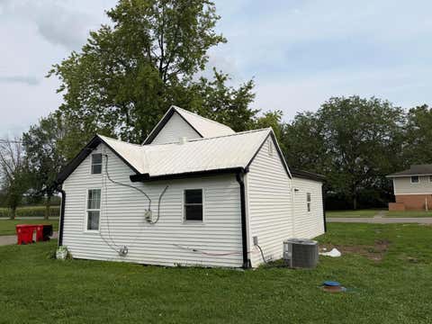 Homes For Sale - 22 Fairview Avenue<br/> London, OH 43140